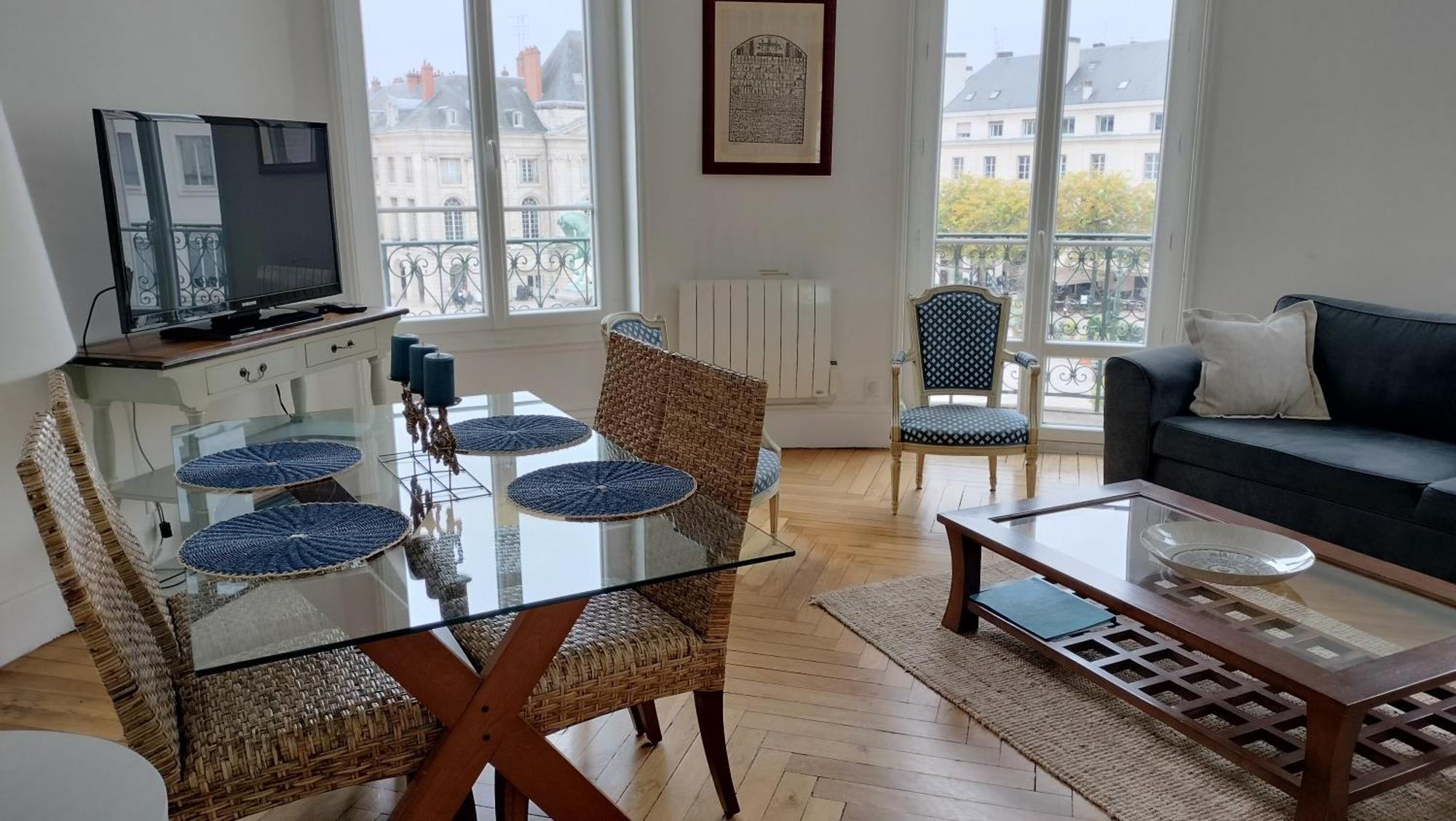 Appartement F3 Au Balcon De La Place Du Martroi Orlean Zewnętrze zdjęcie